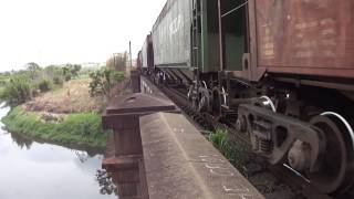 AC44i 9814 Rumo Passando na ponte do Rio Piracicaba em ZTT