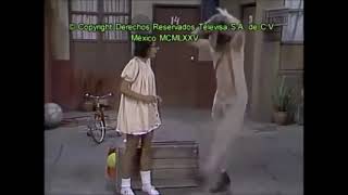 El Chavo Del 8 • Jugando A Los Bomberos