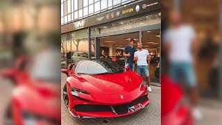 KUN AGÜERO aclara la foto de la Ferrari SF90 Stradale Roja en Barcelona