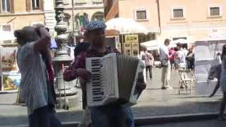 Roma, a typical piazza