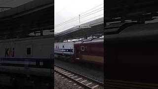 lokomotif cc203 02 03 sdt ⚪🔵 ka fajar utama jogjakarta #shortvideo #keretaapi #video #train#tranding