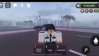 Playing as a police officer in erlc