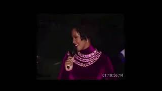 06 - Whitney Houston - All the Man That I Need Live at Sands Atlantic City, US July 30, 1993