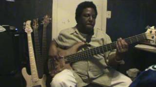 bass finger funk solo