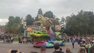 Disneyland Paris - Disney Stars on Parade part2