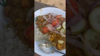 chawal choly nashta #pakistanistreetfood #streetfood #viral