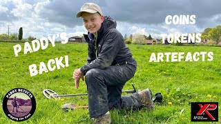 I AM BACK! New field on a favourite permission| Metal Detecting UK| Live Digs| XP Deus