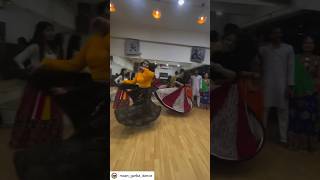 Falguni garba steps #garba #gujrat #maangarba #mumbai #navratri #uk #usa #surat #canada #barrel