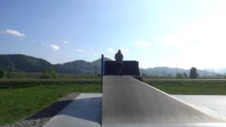 E-revo skatepark jumps