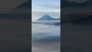 Volcano Eruption in Indonesia #indonesiavolcano #gunungapi #volcanotour #nature