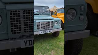 @PoweredByStrange at the LRO show with some stunning Land Rover Defenders #landrover