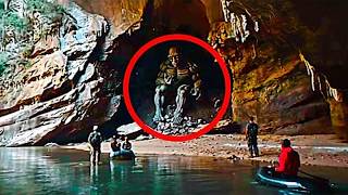 ELES ENCONTRARAM UMA CRIATURA ESTRANHA EM UMA CAVERNA GIGANTE NO MÉXICO, PERIGO IMINENTE