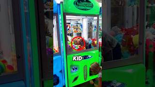 This Kid Got Trapped Inside The Toy Machine 😱