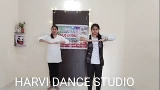 Manike Mage Hite | Yohani | Dance  cover | vaishali dave nd poonam gawande