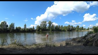 ПЕРВОЕ КУПАНИЕ в СИБИРСКОЙ реке ОБЬ 2021/THE FIRST SWIM in the SIBERIAN river OB 2021