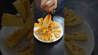 Mango cutting#trending #viral #yummy#mango#shorts#short #comedy#mangocutting #ytshorts#youtubeshorts