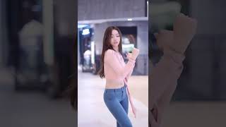 Sexy outfit and dance💃#beauty #dance #fpv #jeans #youtubeshorts