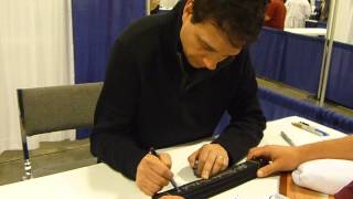 Ralph Macchio from the Karate Kid signing autographs - TopSignatures