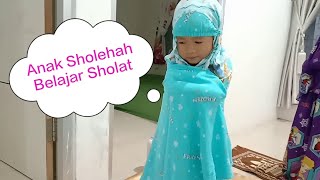 Adek kakak belajar sholat