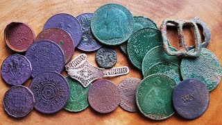 Footpath Coin Spill! Metal Detecting UK