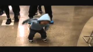 Funny Baby Dancing 2011