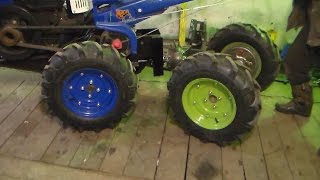 Трансмиссия минитрактора с шарнирно-сочлененной рамой / Transmission mini tractors