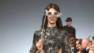 APUJAN Spring Summer 2020 “A Strange Thief of Time” Full Show Video