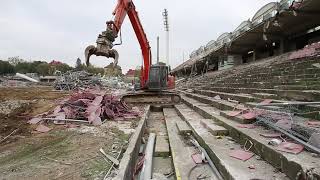 Abbruch Rapid Fußballstadion in Wien von  Robert Bouchal