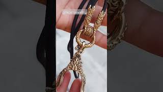 Amulet casing and amulet chain