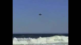 2003-09-19 UFO over beach, South Africa