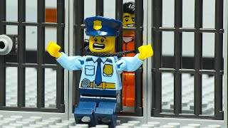 Lego City Prison Break Police Taken Hostage