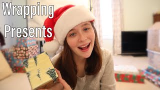 Wrapping presents, playing ping pong, and Christmas decorating: Vlogmas Day 5