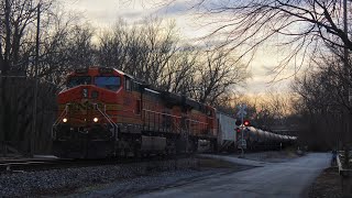 BNSF FOREIGN POWER LEADS B832-20 & CSX M216 In Points Of Rocks, MD!