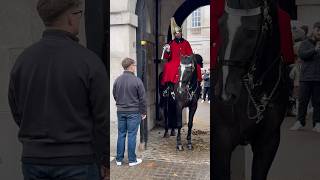 Kings Life Guard told idiot Visitors to get Back🚫🧐 #youtubeshorts  #horseguardsparade