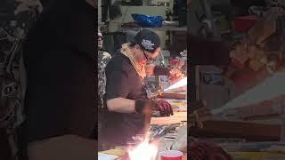 Coyle snatched that blow tube right off that piece during a class at Orlando Glass Union #glassart