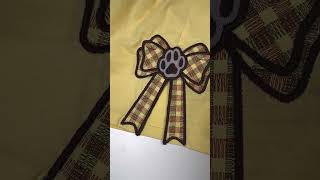 Puppy Paw Gingham Plaid Side Split Bow Cutout Applique  #embroidery #machineembroidery #puppy #dog