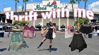 THRIFT WITH ME // thrifting at the *LARGEST* flea market in LA during a HEATWAVE!!!🥵