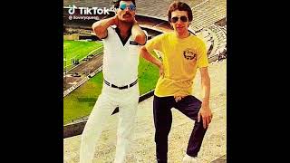 Freddie y John