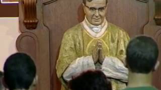 Colocação da imagem de São Josemaria em Aparecida