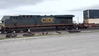 CSX SB IO25 two lead unit 7004 - 432 and DPU 711 on the Henderson sub in Springfield Tn 02/26/23