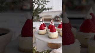 Cheesecake Santa Hats