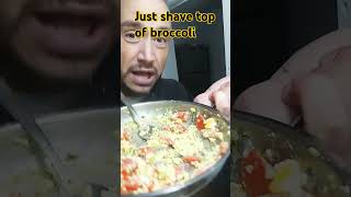 Best way to get broccoli into scramble eggs #cookingshorts #cooking #cookingvideo #food #cook