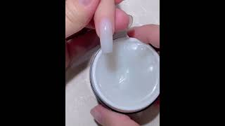 Beginner nonstick hand builder gel nail extension.