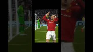 Ronaldo knee slide