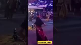 Garba Dance 😍🥰 Enjoy🥳 नवरात्रि दुर्गा पूजा / Masti #groupdance #collgelife #gujrat  #shorts #viral