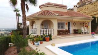 For Sale Ref:2916 - Incredible 4 bed 3 bath Detached Villa in Ciudad Quesada 299,995€