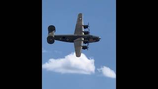 B-24 Liberator flyby flex