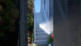 Pretreating with a foam cannon POV ASMR #satisfyingpressurewashing #foamcannon