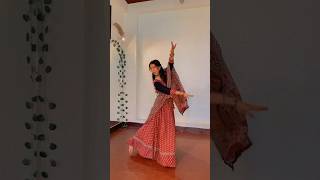 Nagade Sang Dhol | #ytshortsindia #youtubeshorts #trending #viral #nagadesangdhol #garba #navratri