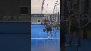 LE SMASH DE L’ANNÉE ??? #padel #padelvideos #sports #padeltime #padelsmash #padelhighlights